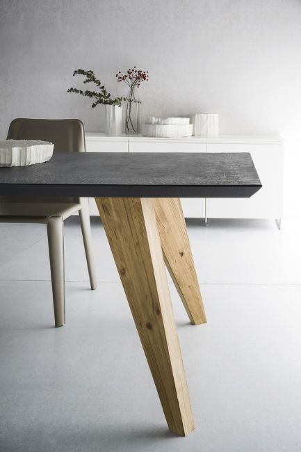 Pure Extendable Table