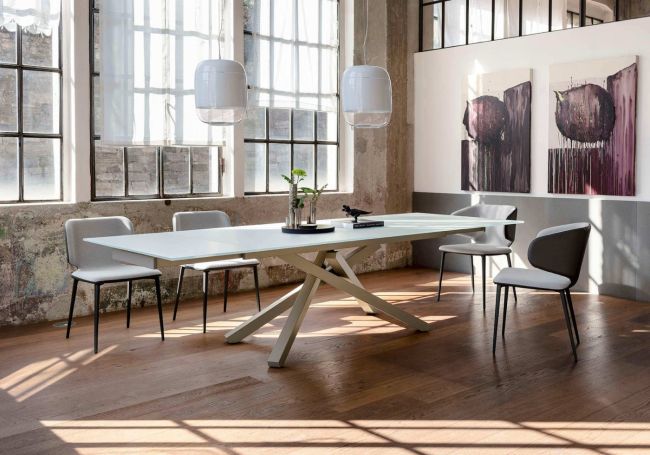 Pechino Extendable Table by Midj