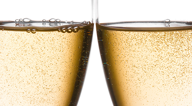 How To Serve Sparkling White Wines